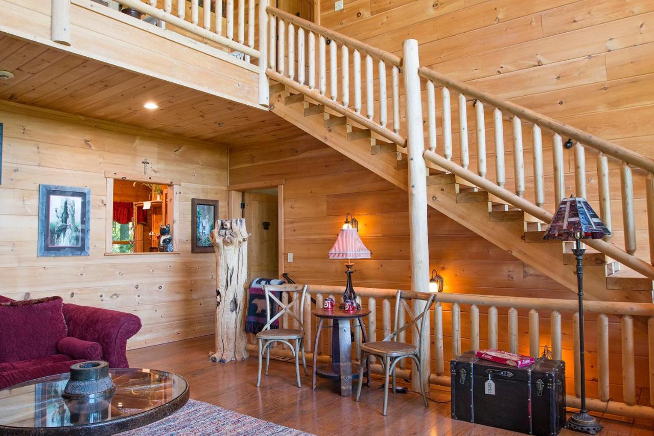 Lazy Bear Lodge Valle Crucis Exterior photo