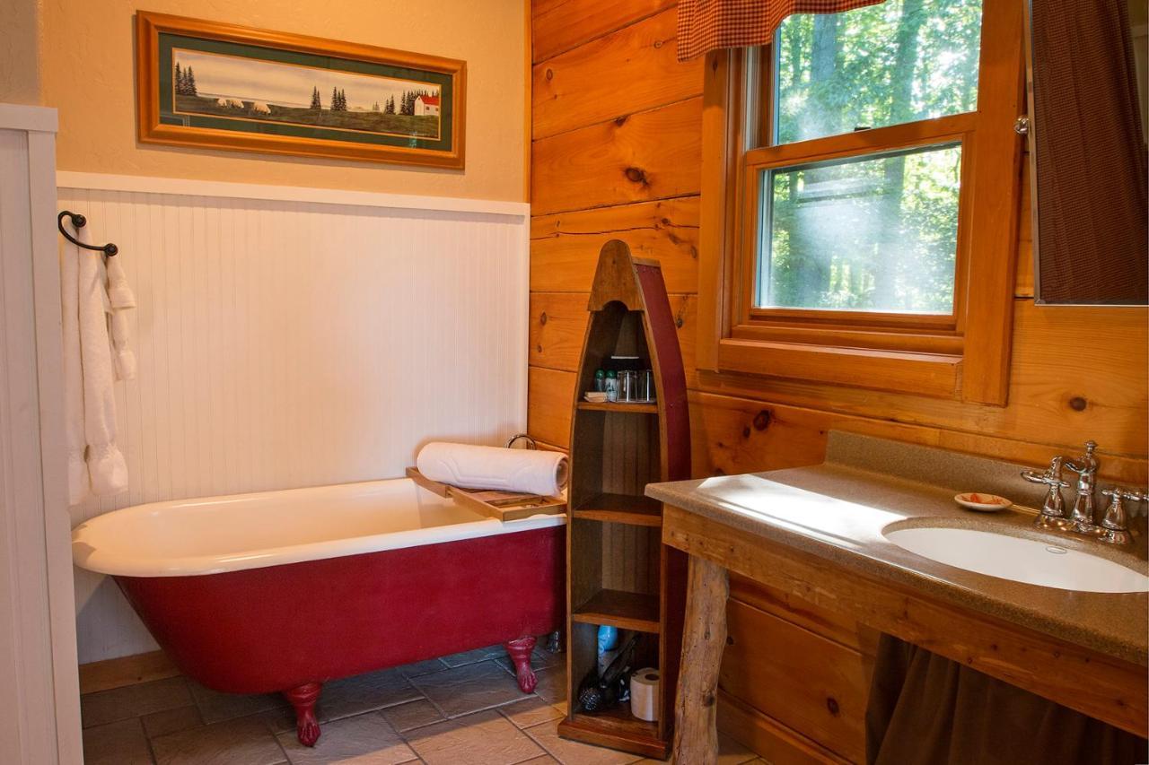 Lazy Bear Lodge Valle Crucis Exterior photo
