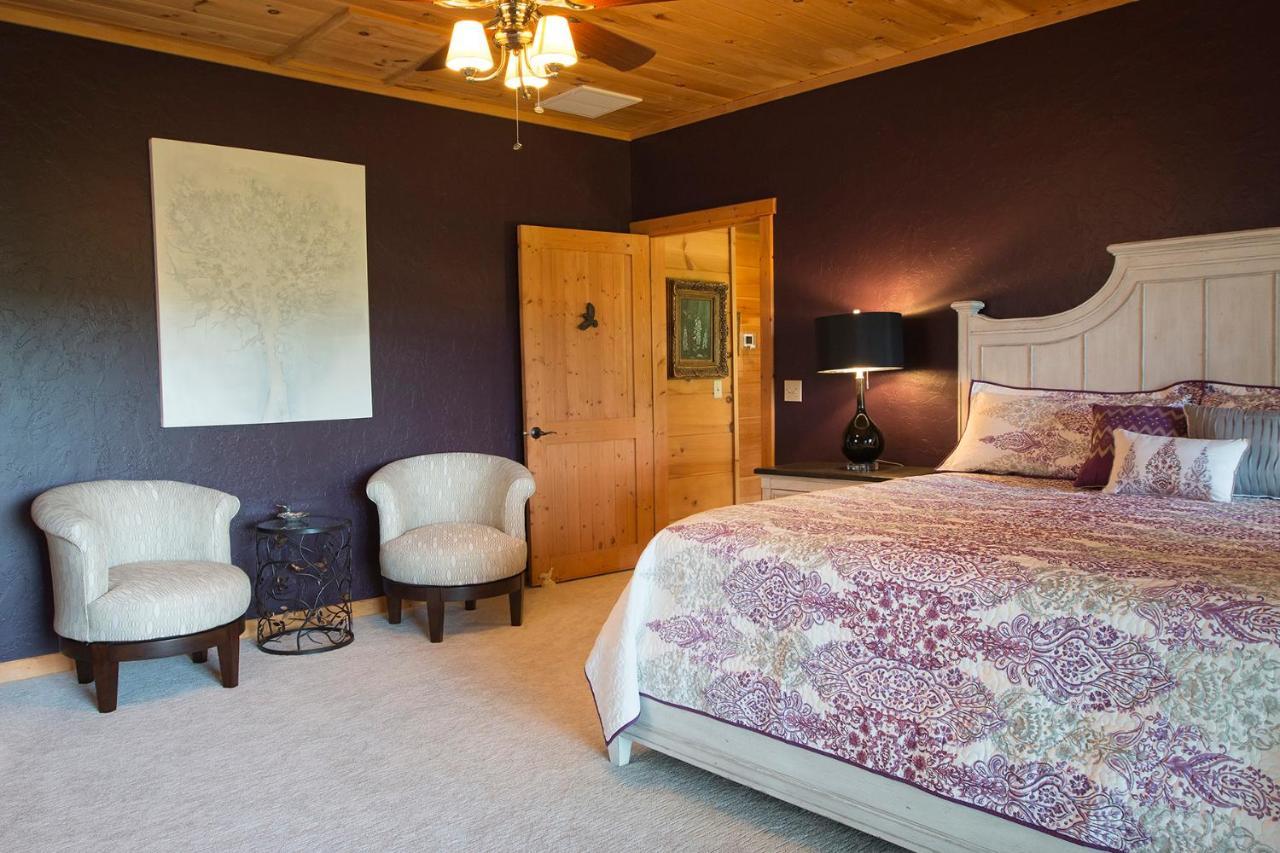 Lazy Bear Lodge Valle Crucis Exterior photo